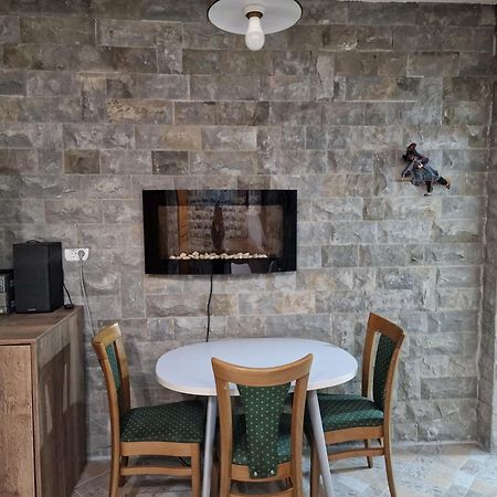 Apartma Nika Pobegi ภายนอก รูปภาพ