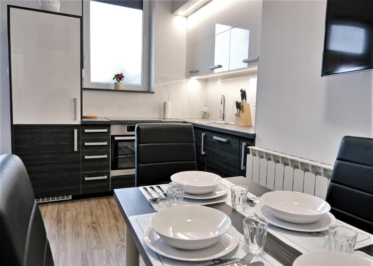 Apartma Nika Pobegi ภายนอก รูปภาพ