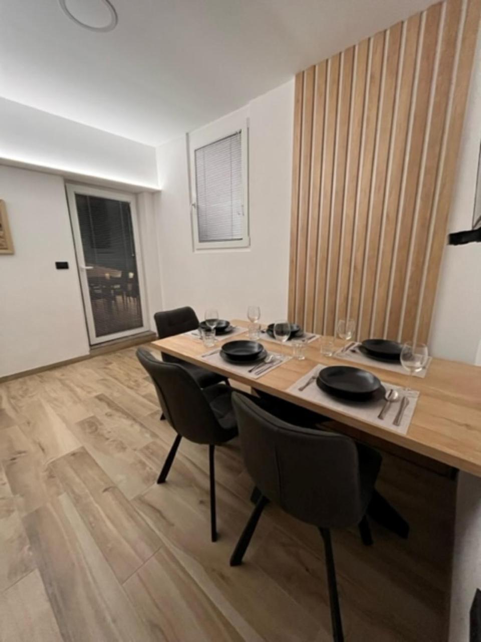 Apartma Nika Pobegi ภายนอก รูปภาพ
