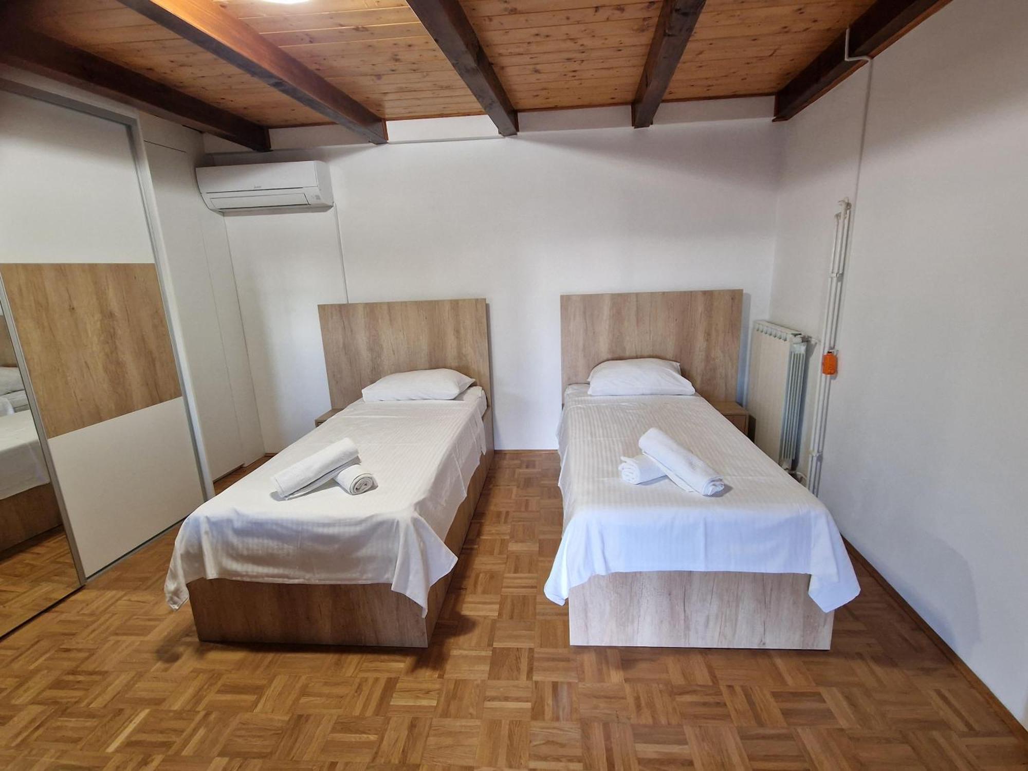 Apartma Nika Pobegi ภายนอก รูปภาพ